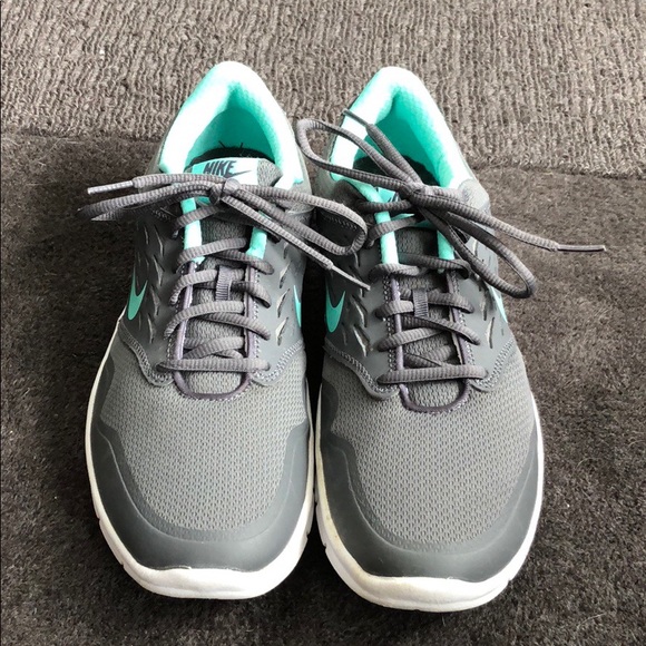 Women’s Sz 10 Nike Dual Ride System Running Shoes - Picture 3 of 8